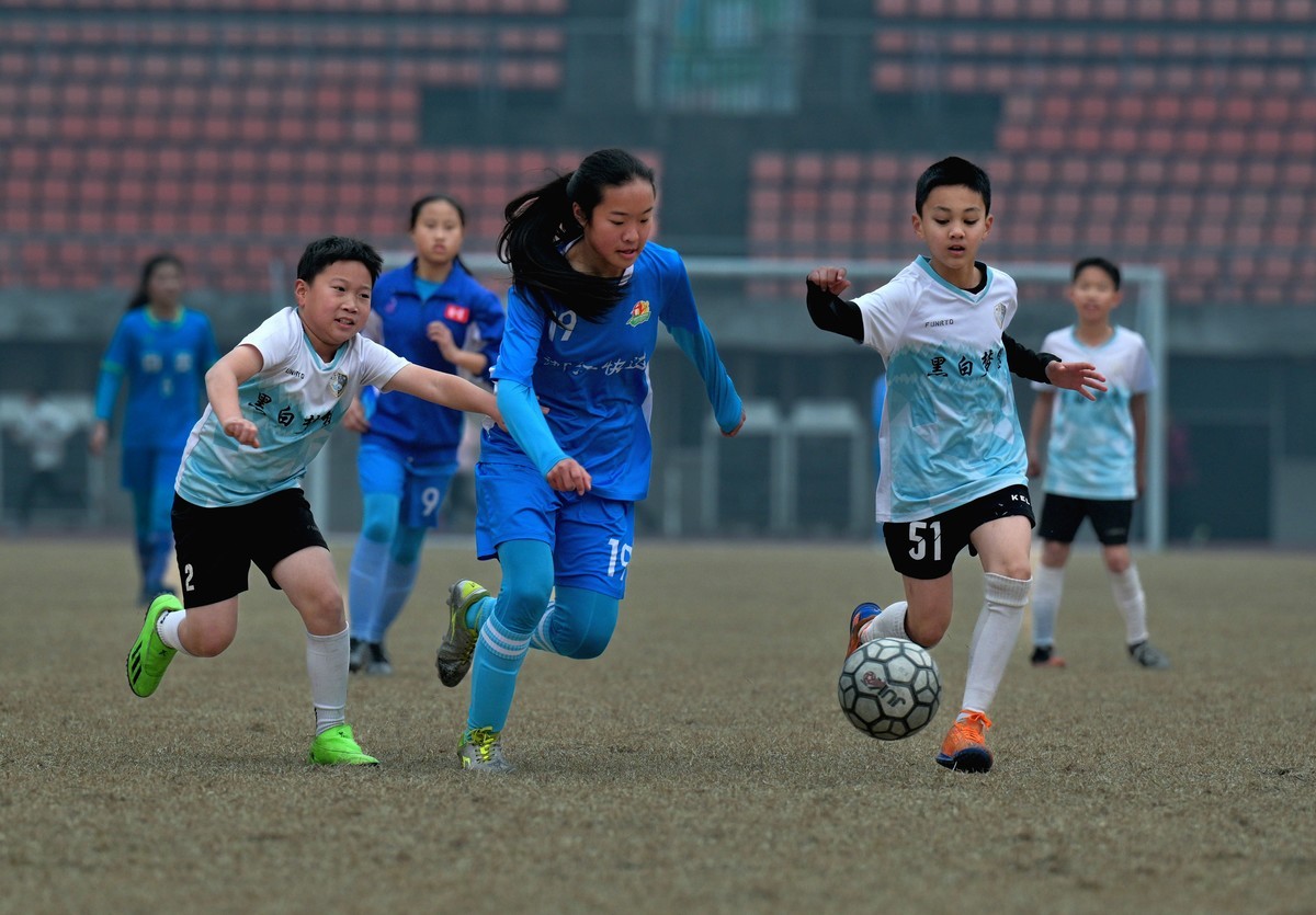 身体力量不对称的比赛