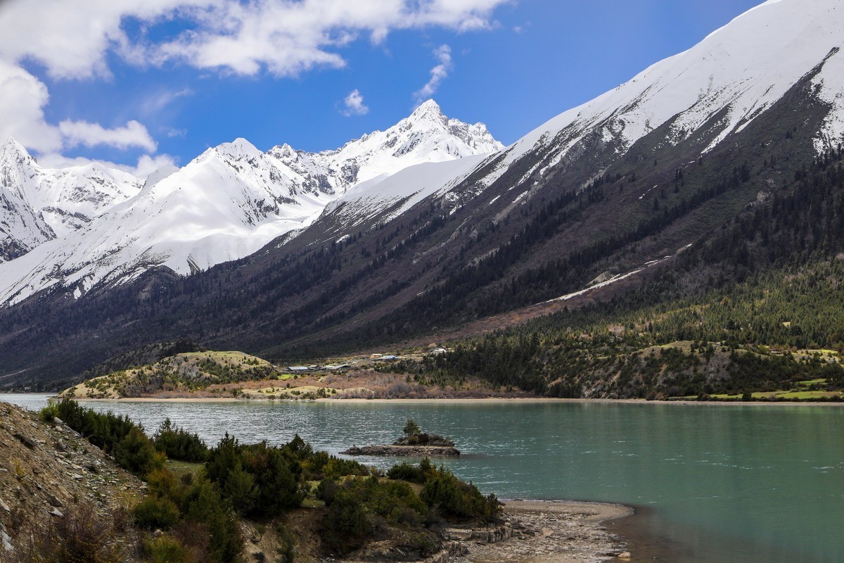 西行散记——然乌湖