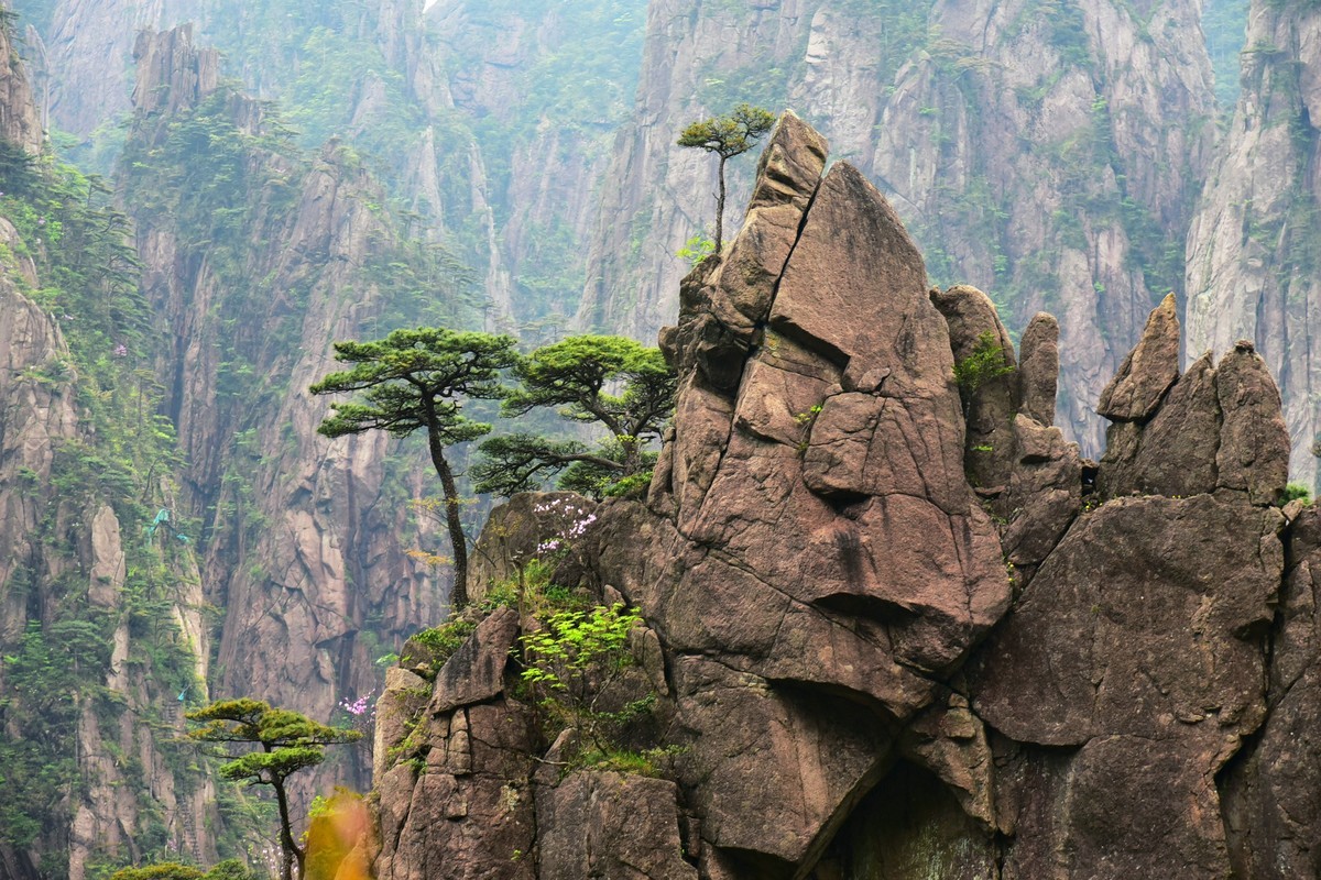 无梦徽州，天下黄山！