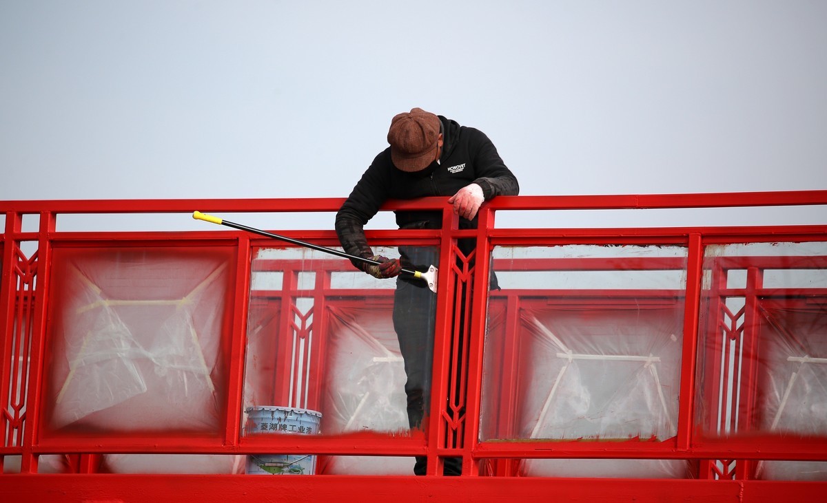 滨河景观带随拍之辛勤的园丁