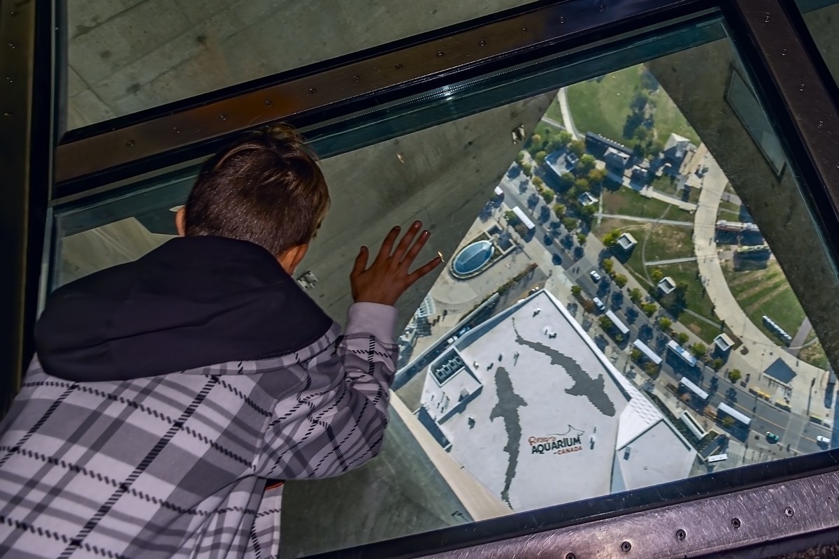 加拿大、美国游记（142）：（加）安大略 · 多伦多 · 加拿大国家电视塔