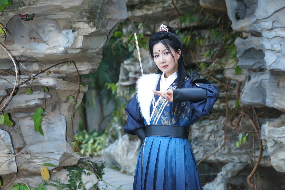 【古风女侠客】--- 婉灵