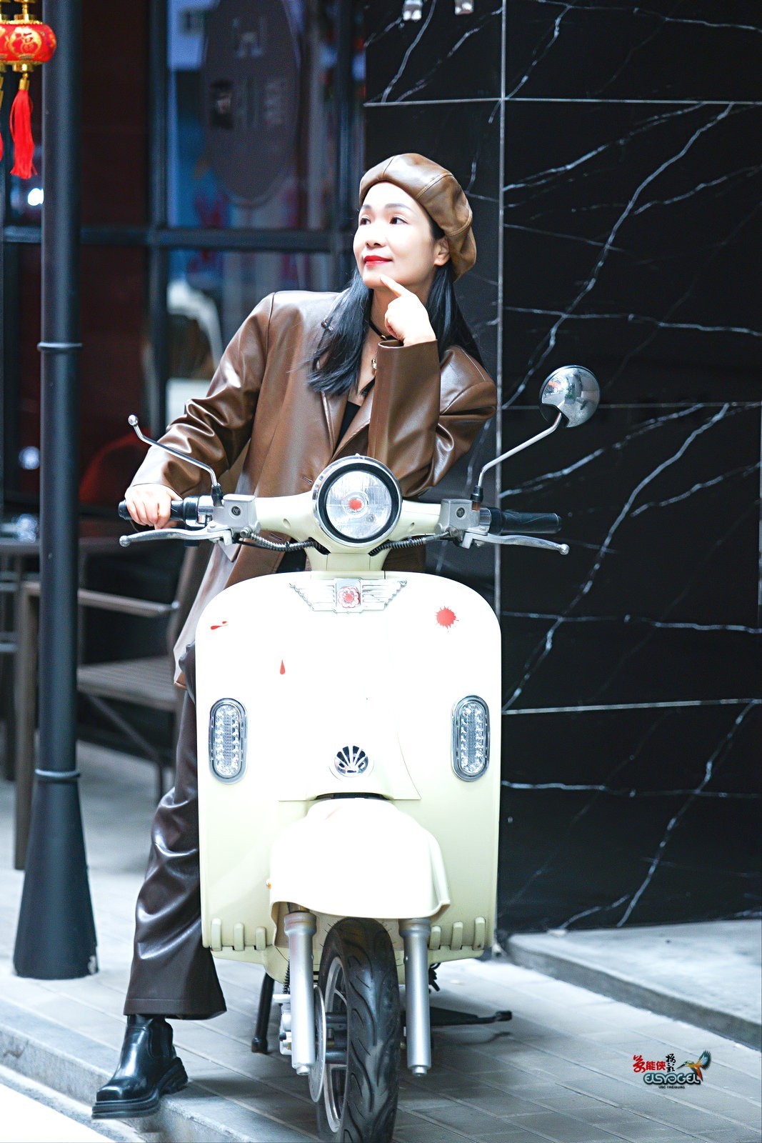 【复古中性风美女】--丰银