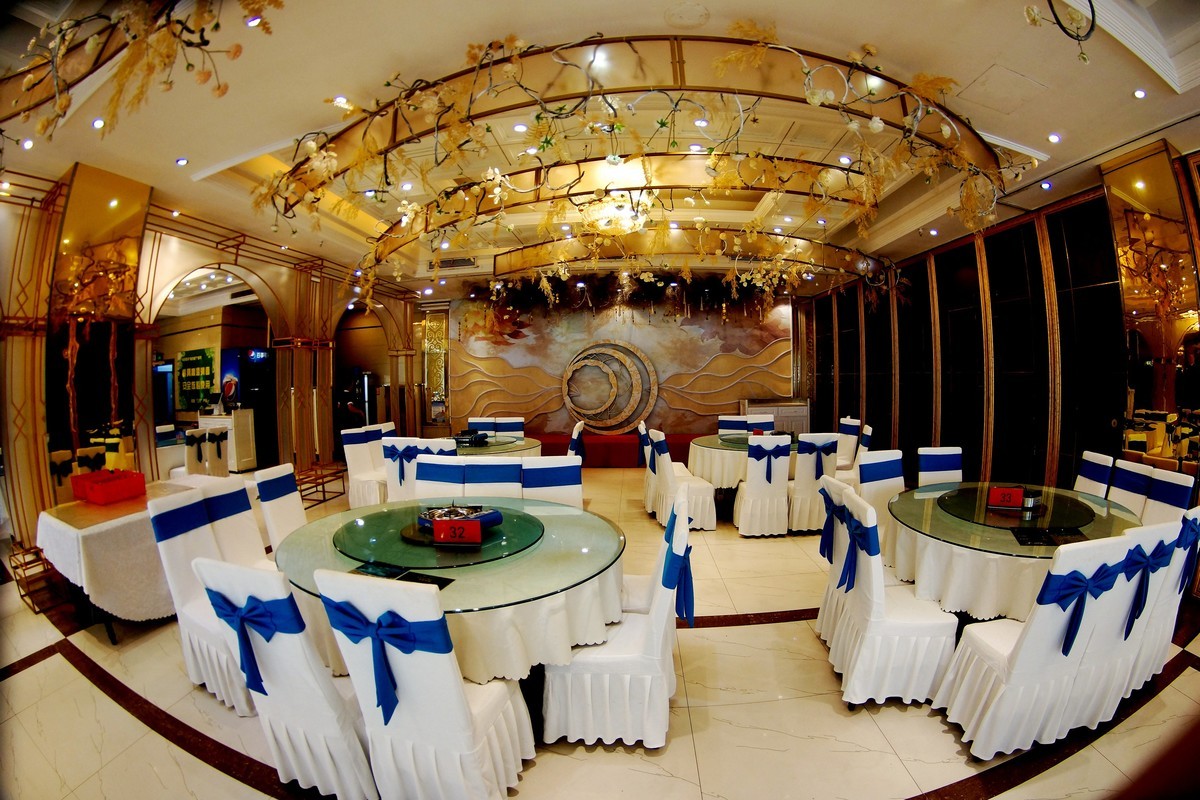 武汉映像---汉阳艳阳天餐厅随拍！