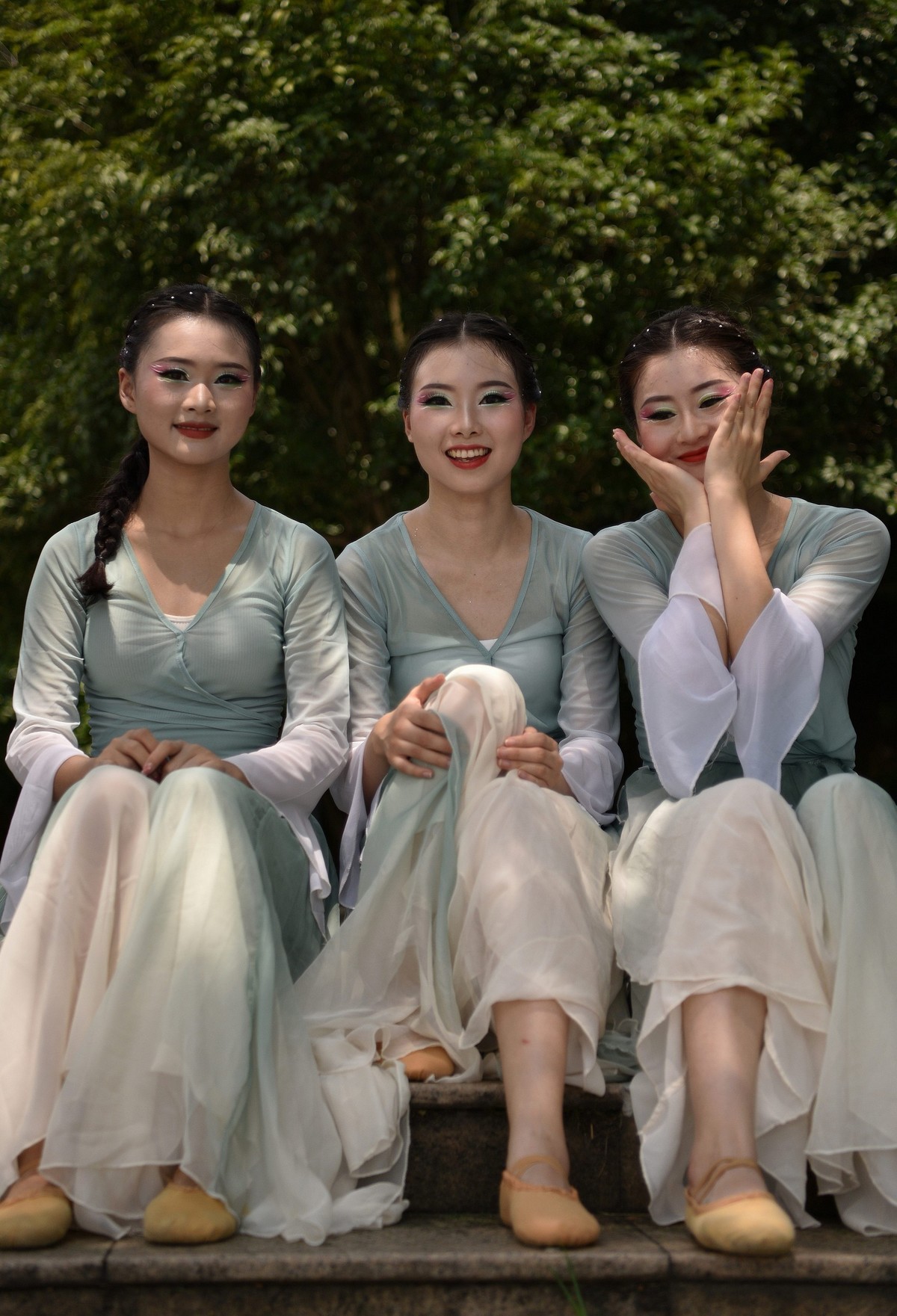 长沙遇拍：少女群舞，舞姿优雅