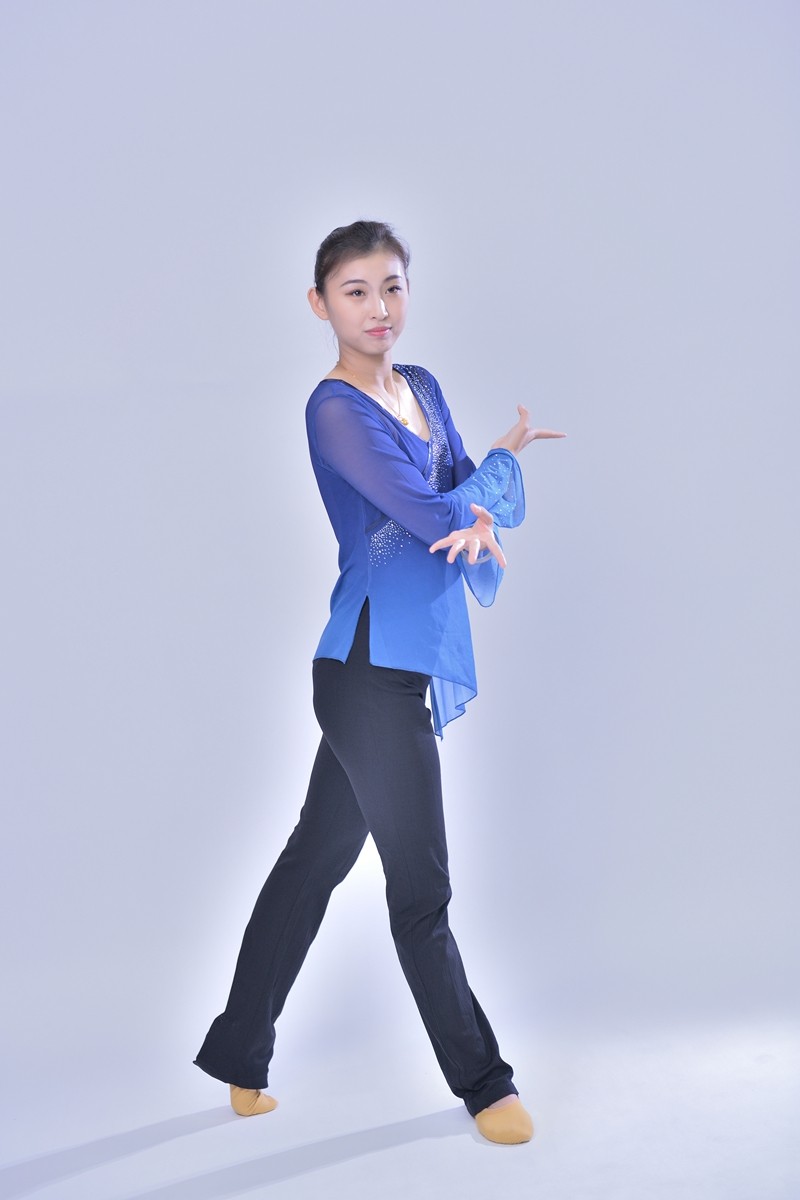 【视觉光影】室 内 人 像 （3）