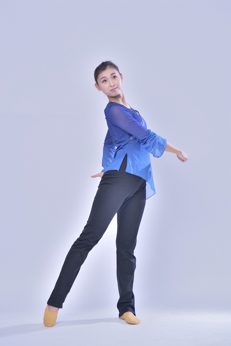 【视觉光影】室 内 人 像 （3）