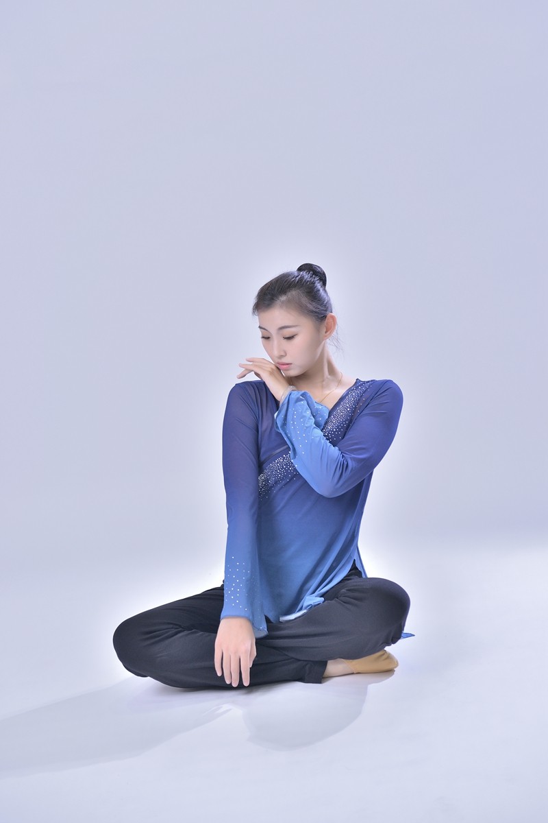 【视觉光影】室 内 人 像 （3）