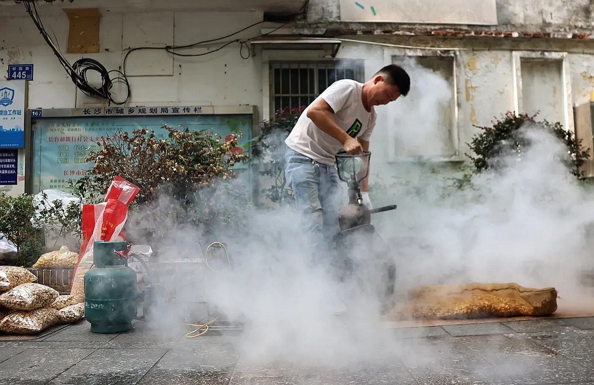 街头抓拍--爆米花