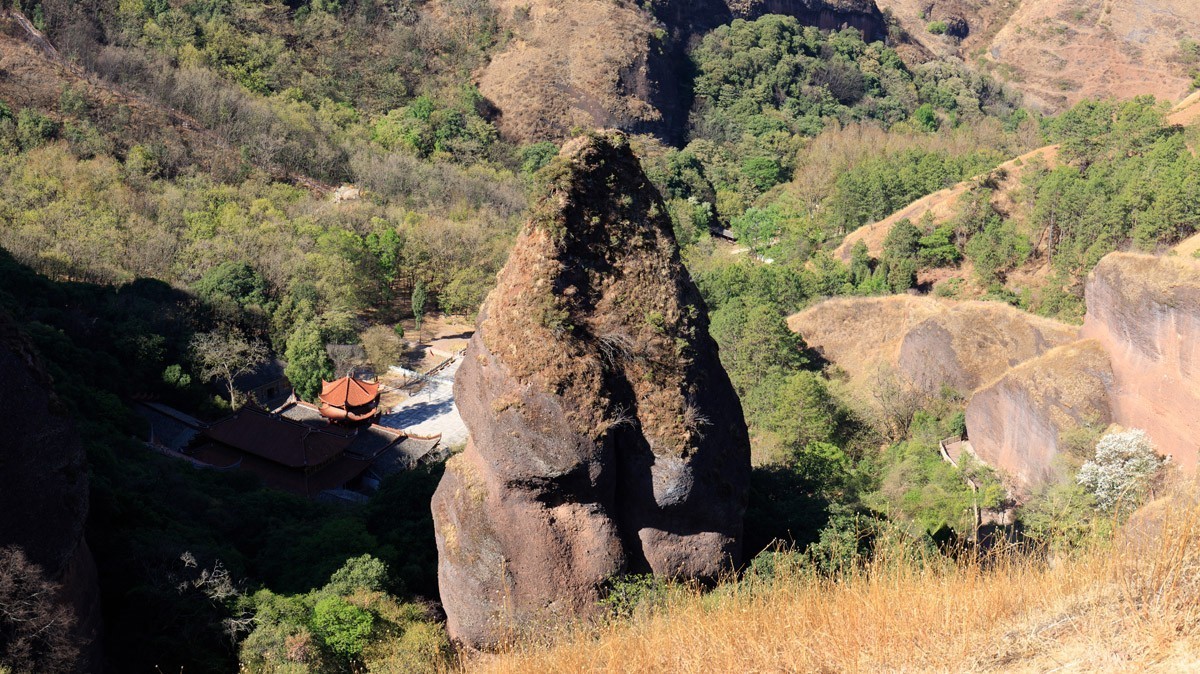 游凉山州盐源县公母山
