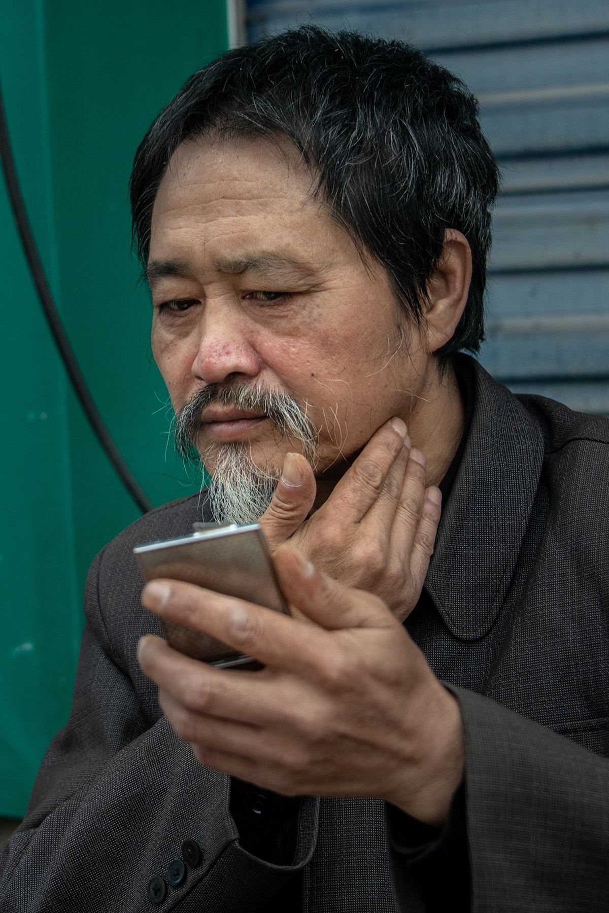 四川的冬天总是灰蒙蒙的