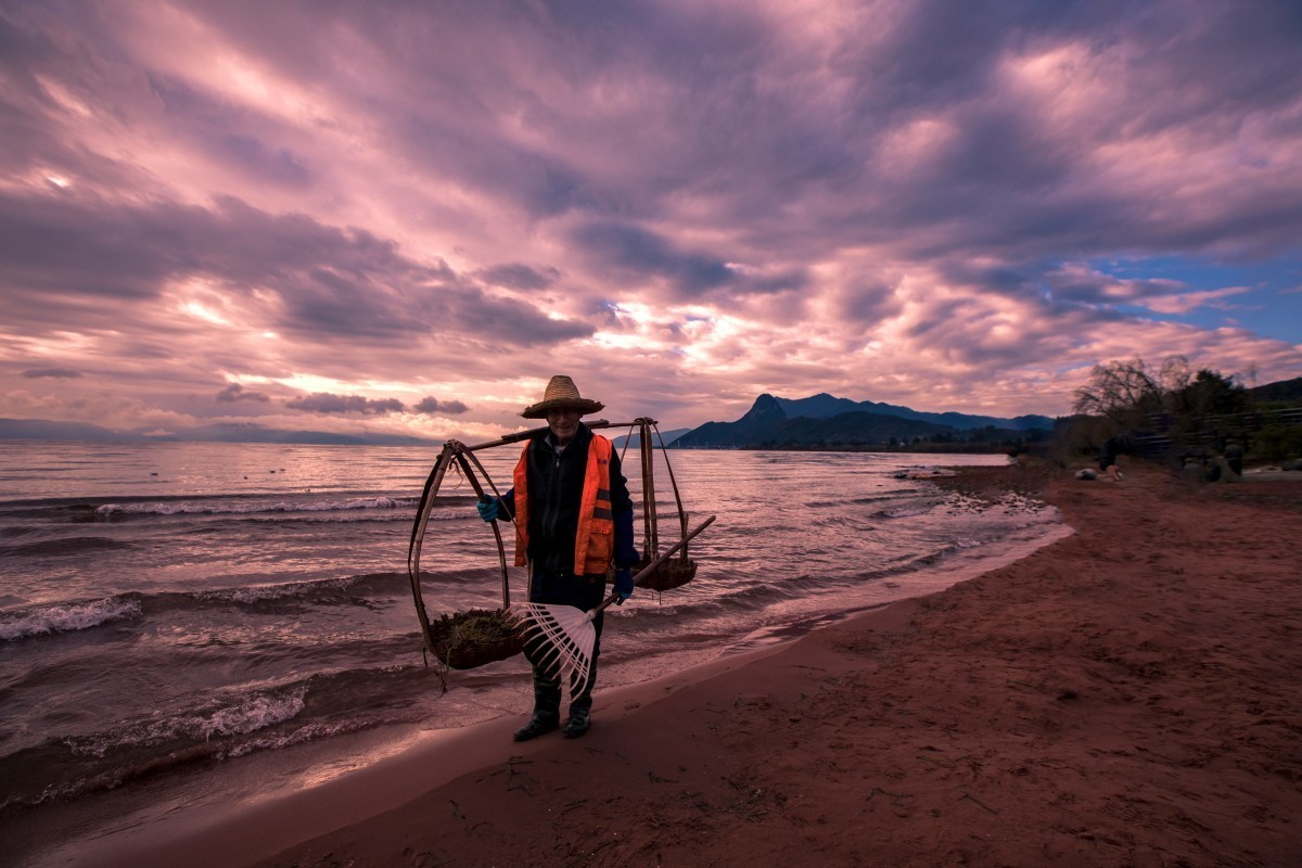 抚仙湖一红色沙滩（续十六）。