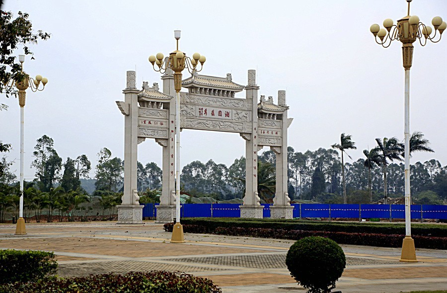 487《不老松：忆海南游记》拍摄去往临髙县城的路景！（要买些东西要到二十里外的临髙
