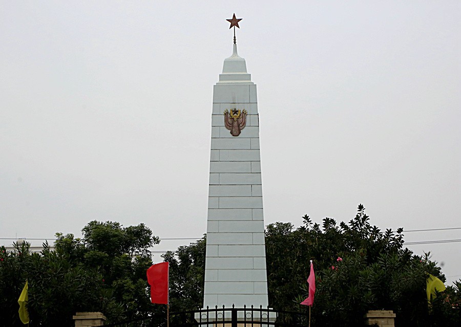 487《不老松：忆海南游记》拍摄去往临髙县城的路景！（要买些东西要到二十里外的临髙