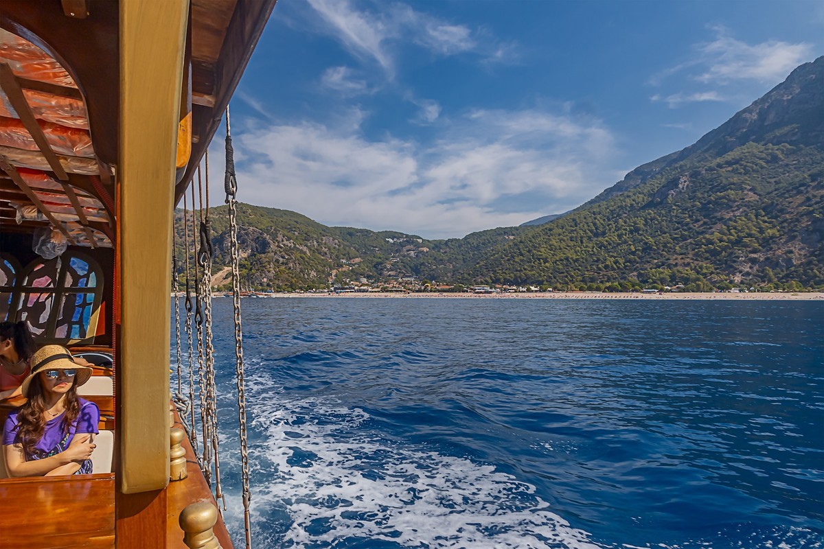 海外风情 ：土耳其 · 费特希耶 · 乘坐