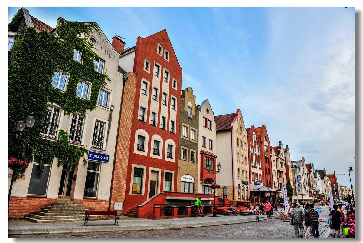 留影“埃尔布拉格城”（波兰）