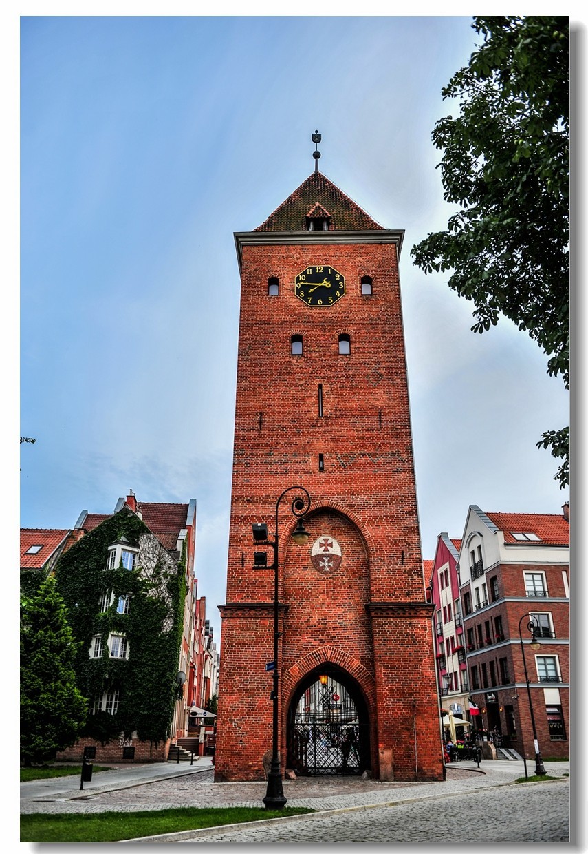 留影“埃尔布拉格城”（波兰）