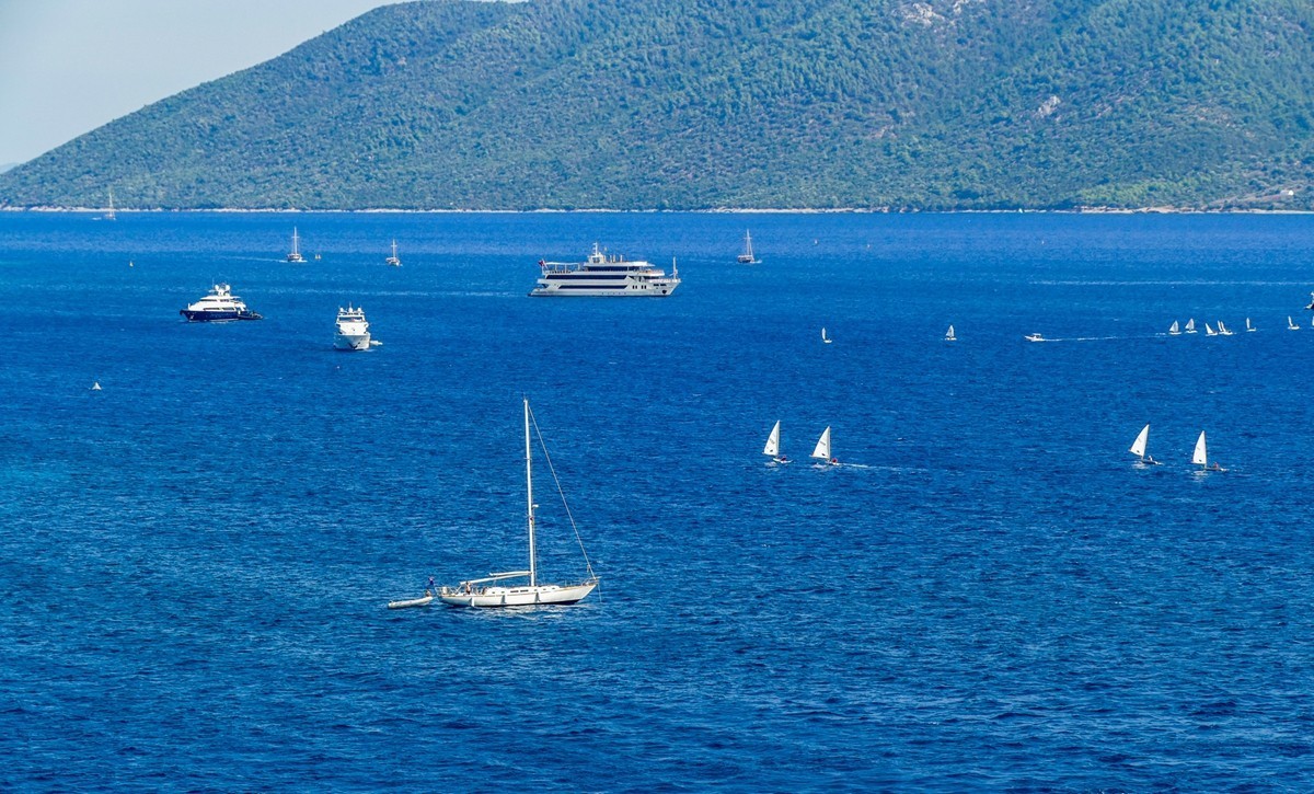 船游“Bodrum”（土耳其海滨城）