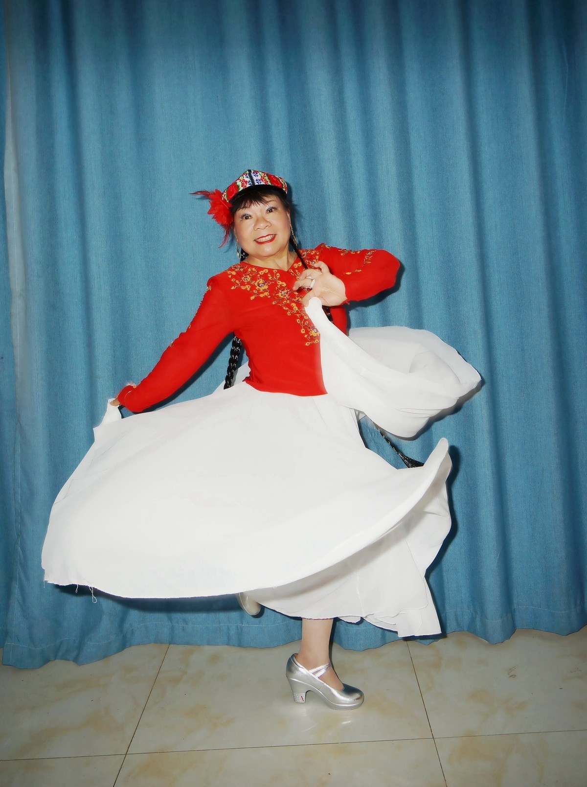 室内环境人像---演出休息中的美女！