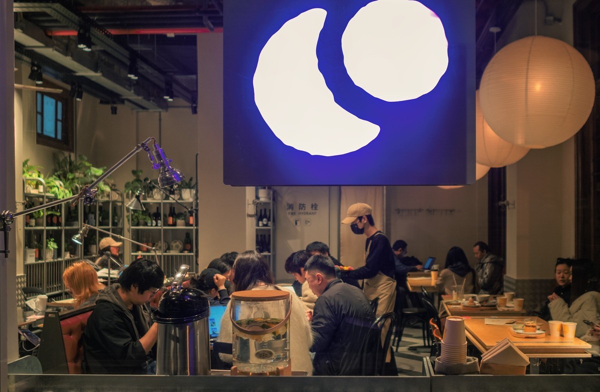 奥巴加小定焦手机夜拍