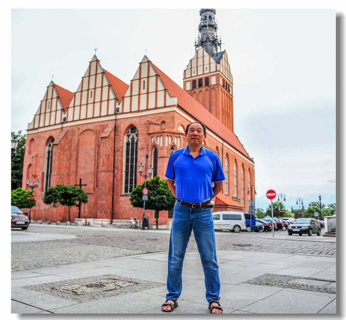 留影“埃尔布拉格城”（波兰）