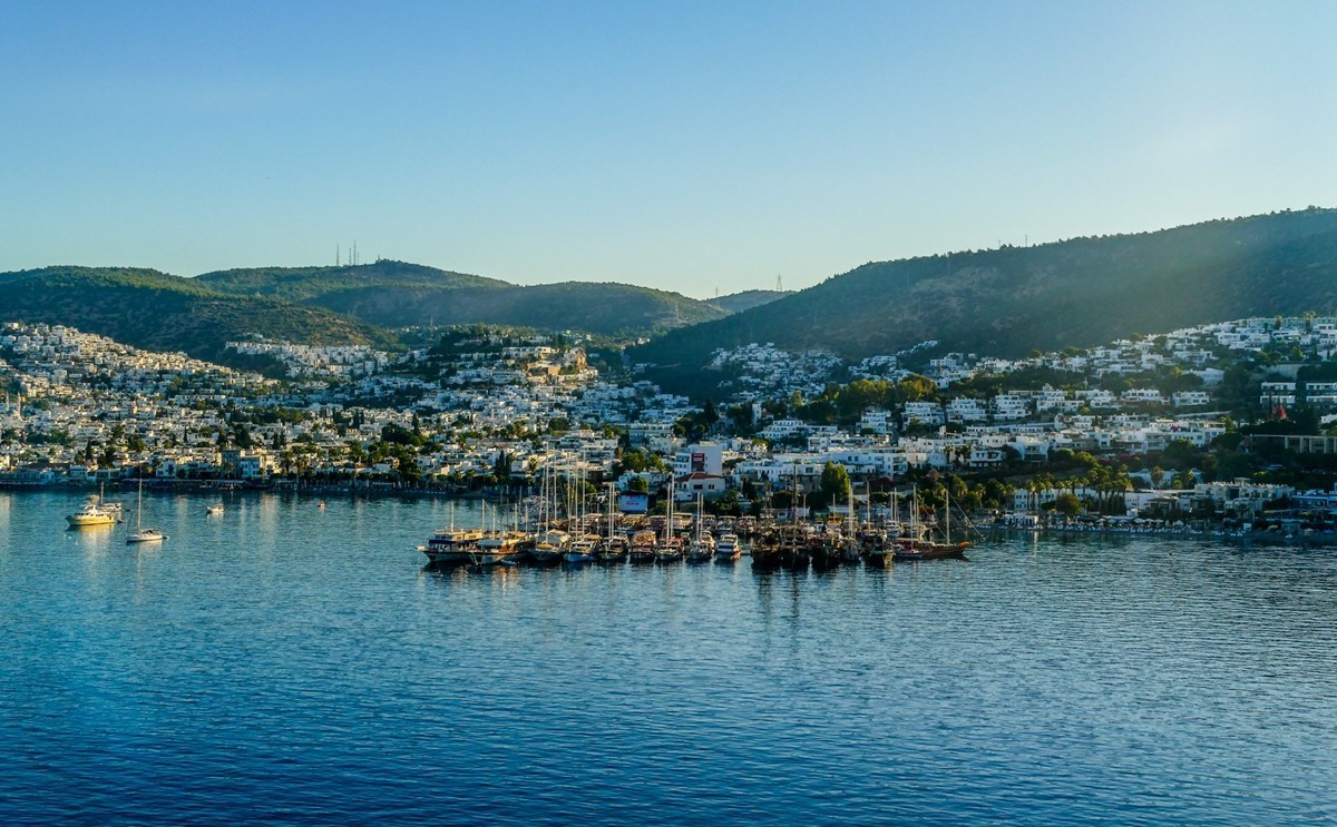 船游“Bodrum”（土耳其海滨城）