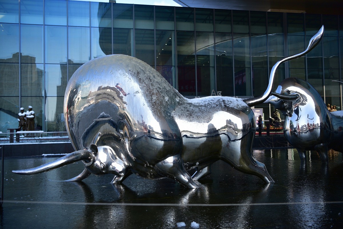 10长沙首届雕塑艺术展室外造型雕塑实拍