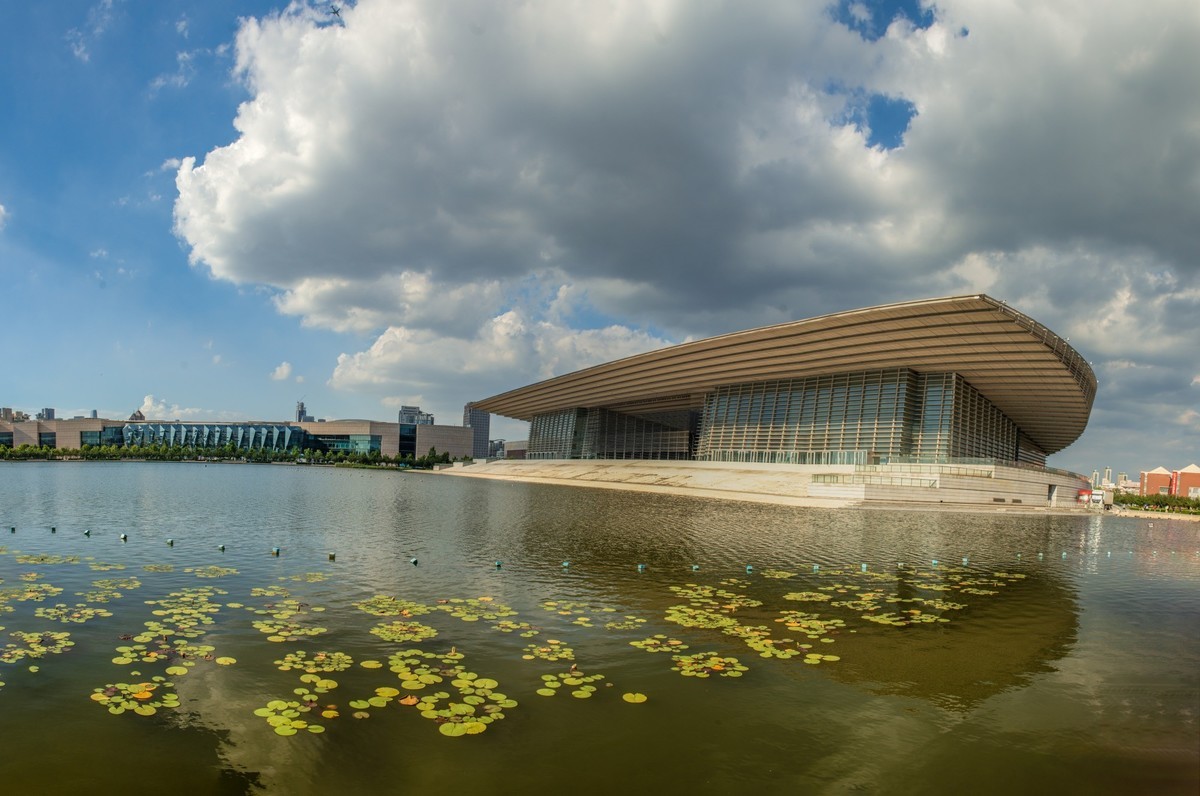 初秋的公园风光