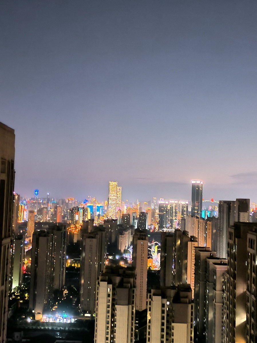 漫步星城 走街串巷（479）夜色渐浓