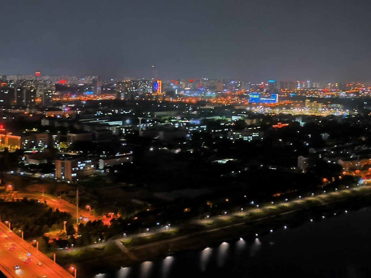 漫步星城 走街串巷（479）夜色渐浓