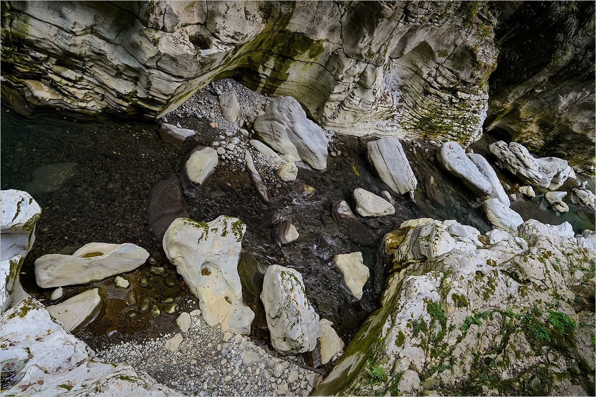 2025年第0029贴-恩施地心谷风光旅拍（0111）