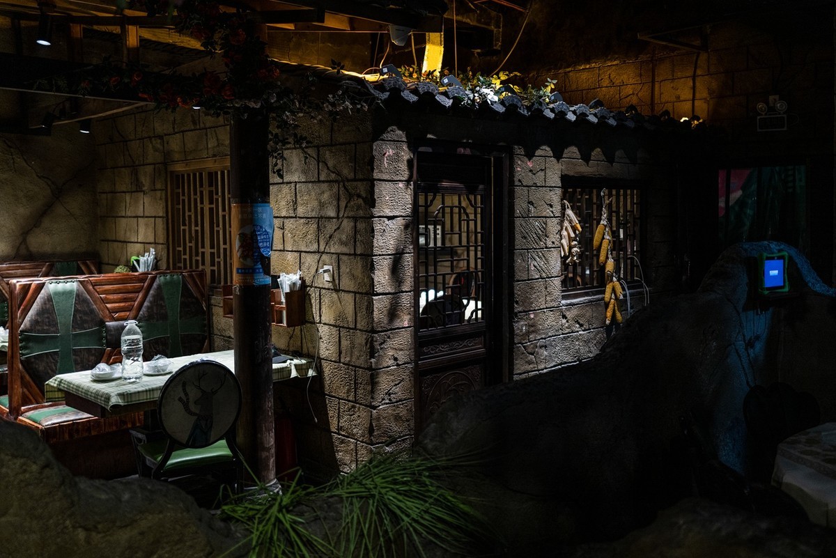 Lecia Q2 ( 湘菜馆随拍 )