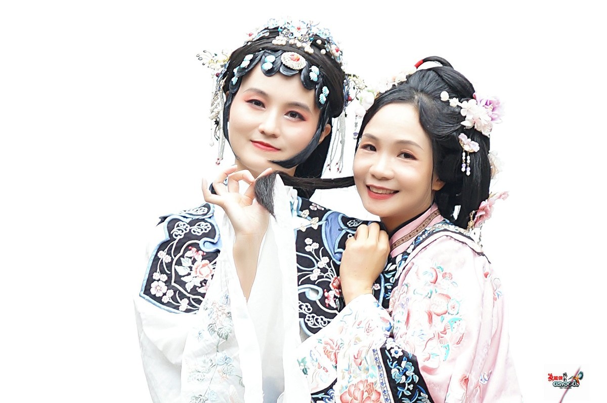 【明清戏装姐妹】---沛阳、丰银