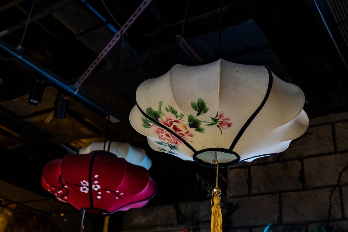 Lecia Q2 ( 湘菜馆随拍 )