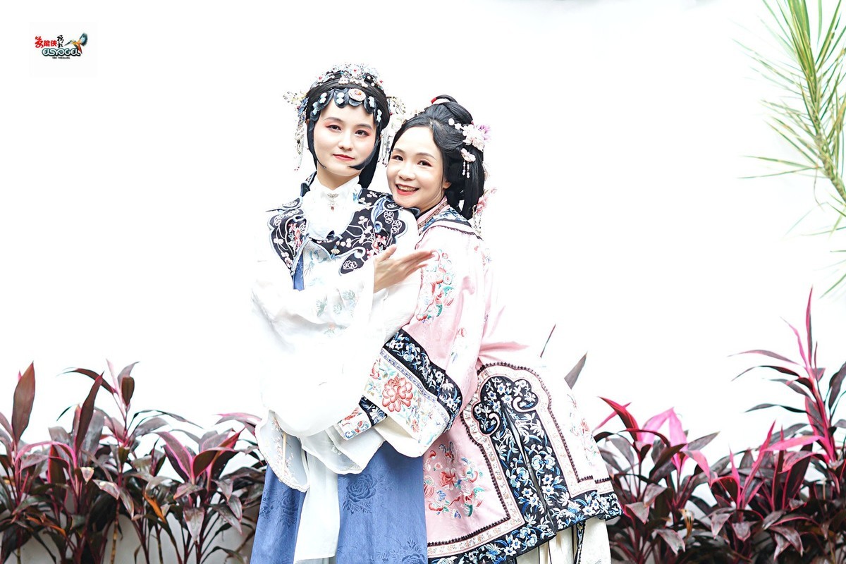 【明清戏装姐妹】---沛阳、丰银