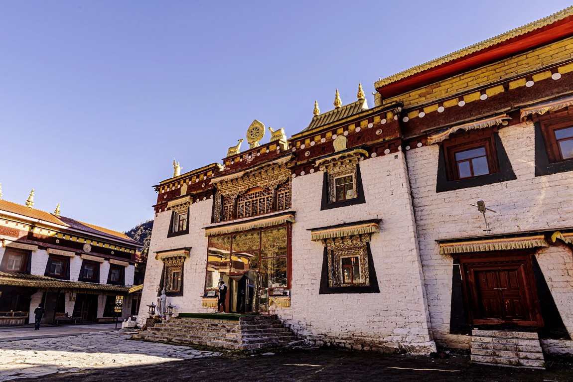 仙乃日--稻城亚丁三神山之首【4】冲古寺