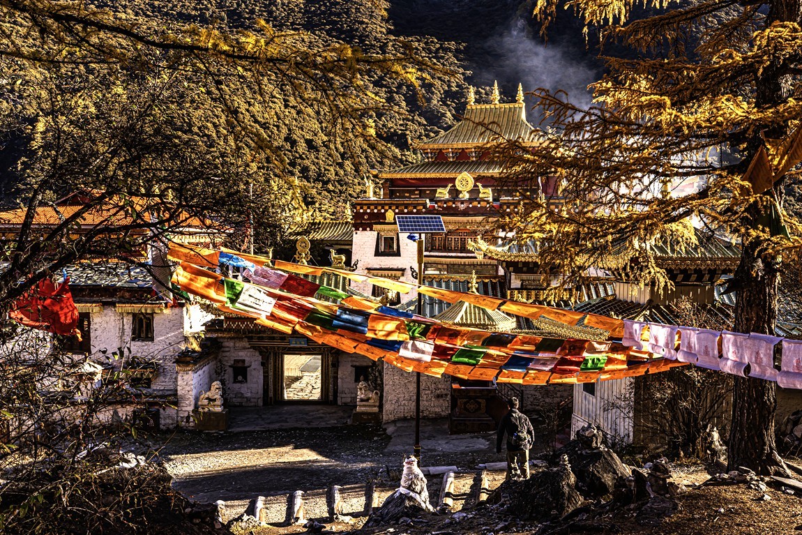 仙乃日--稻城亚丁三神山之首【4】冲古寺