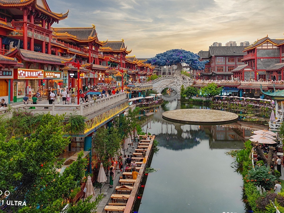 上海～成都～拉萨骑游随拍（44）网红打卡地——水街（续五）