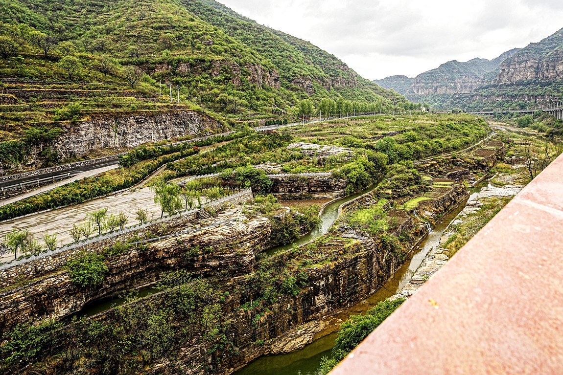 河南林县--红旗渠【4】各位老朋友新年好！！