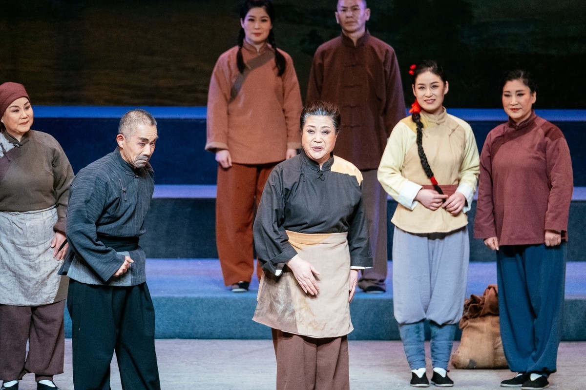 秦腔现代戏《根据地》的剧照