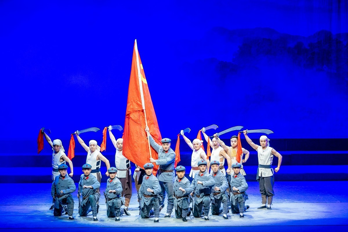 秦腔现代戏《根据地》的剧照