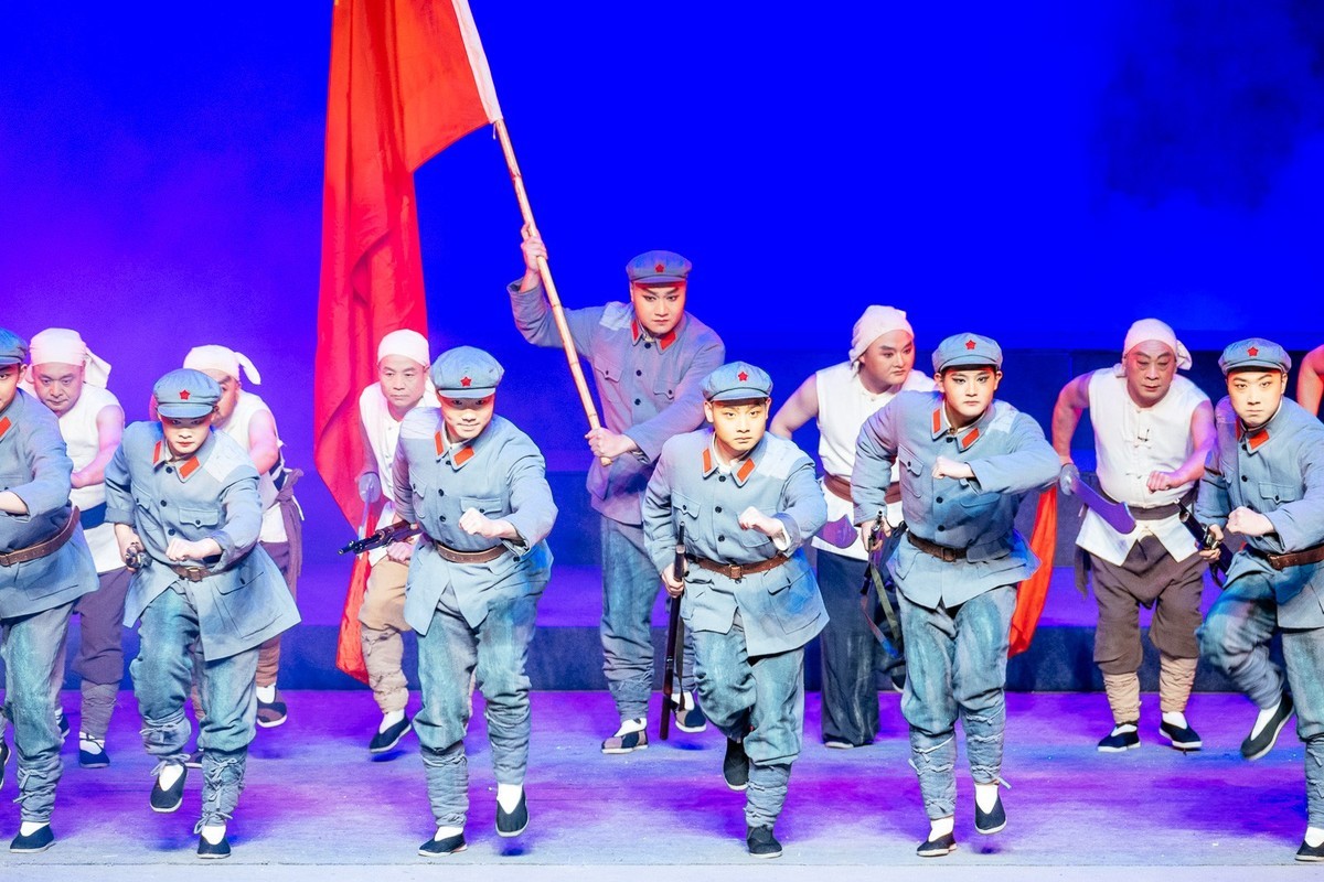 秦腔现代戏《根据地》的剧照