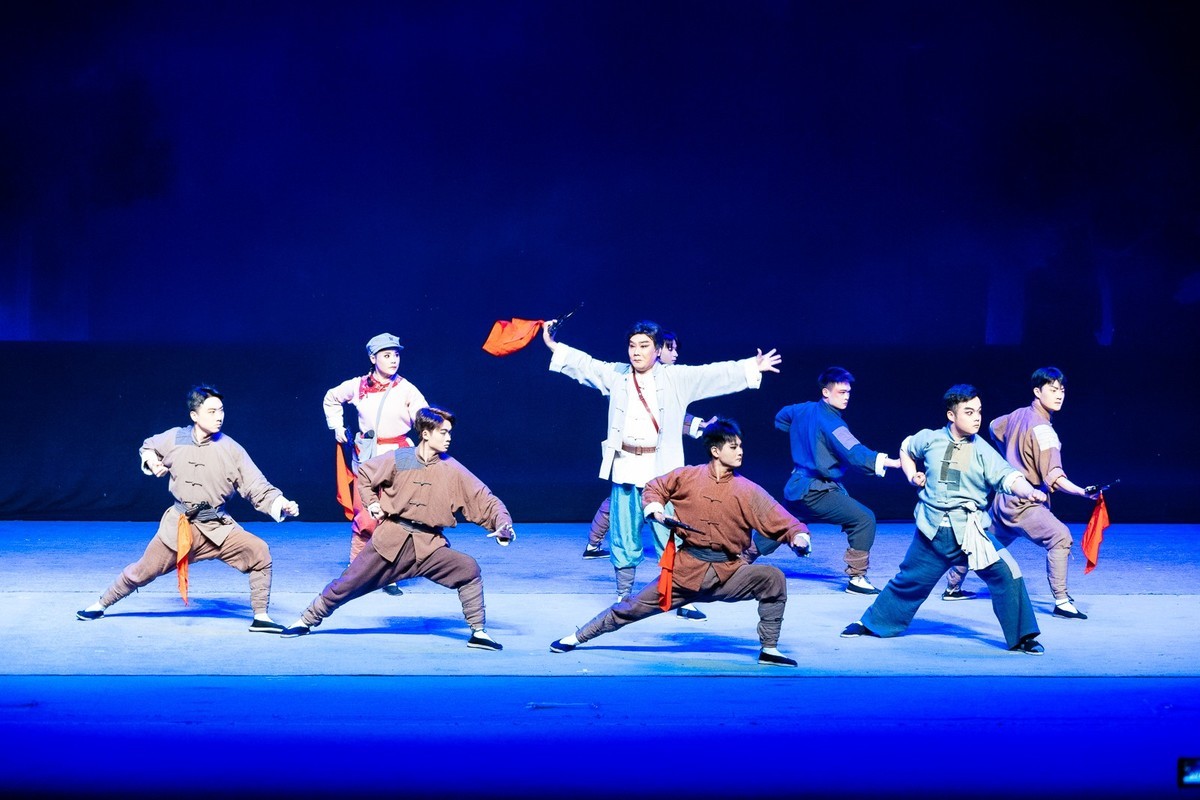 秦腔现代戏《根据地》的剧照