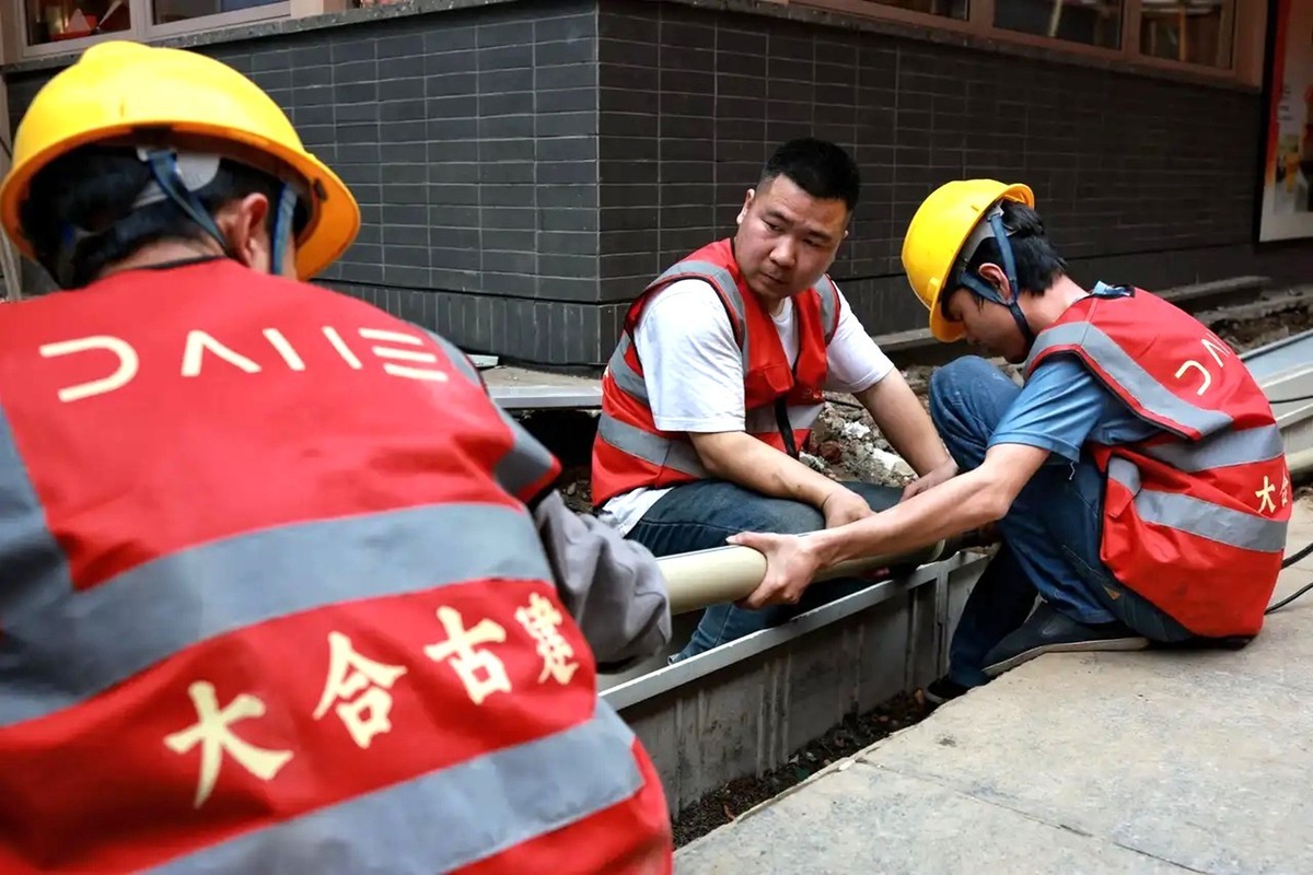 整修火宫殿--抓拍