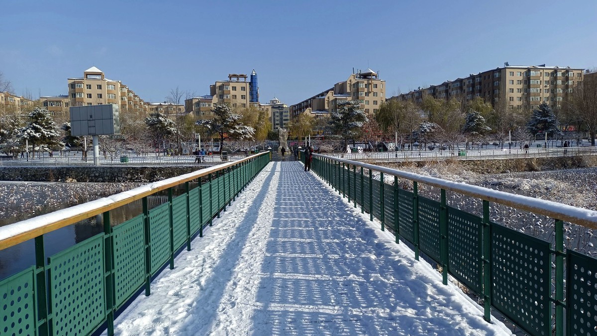 手机拍照人民公园雪景2