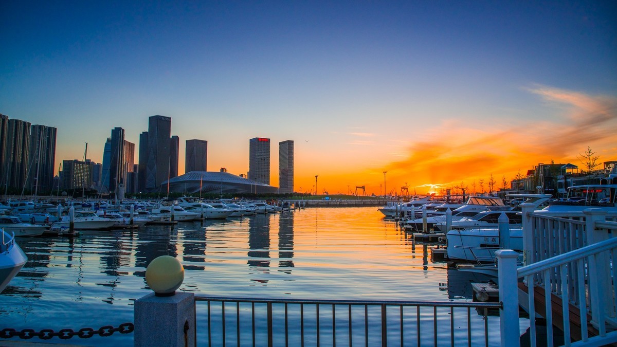 家乡的那片海------东港之夜