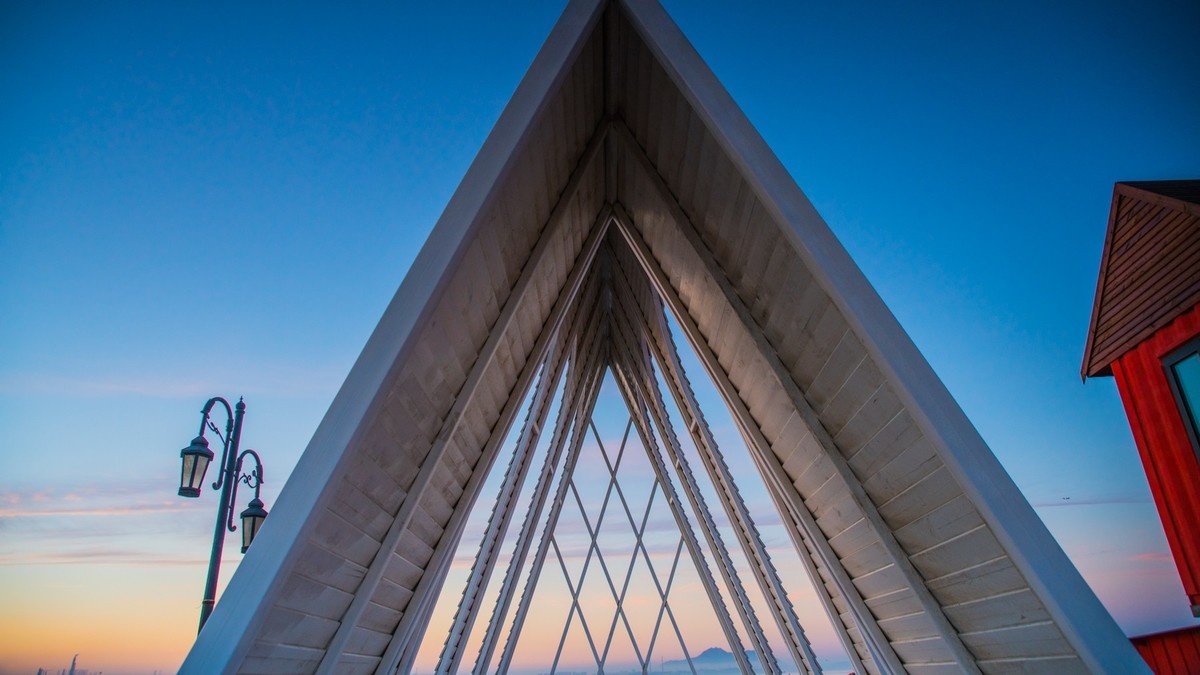 家乡的那片海------东港之夜