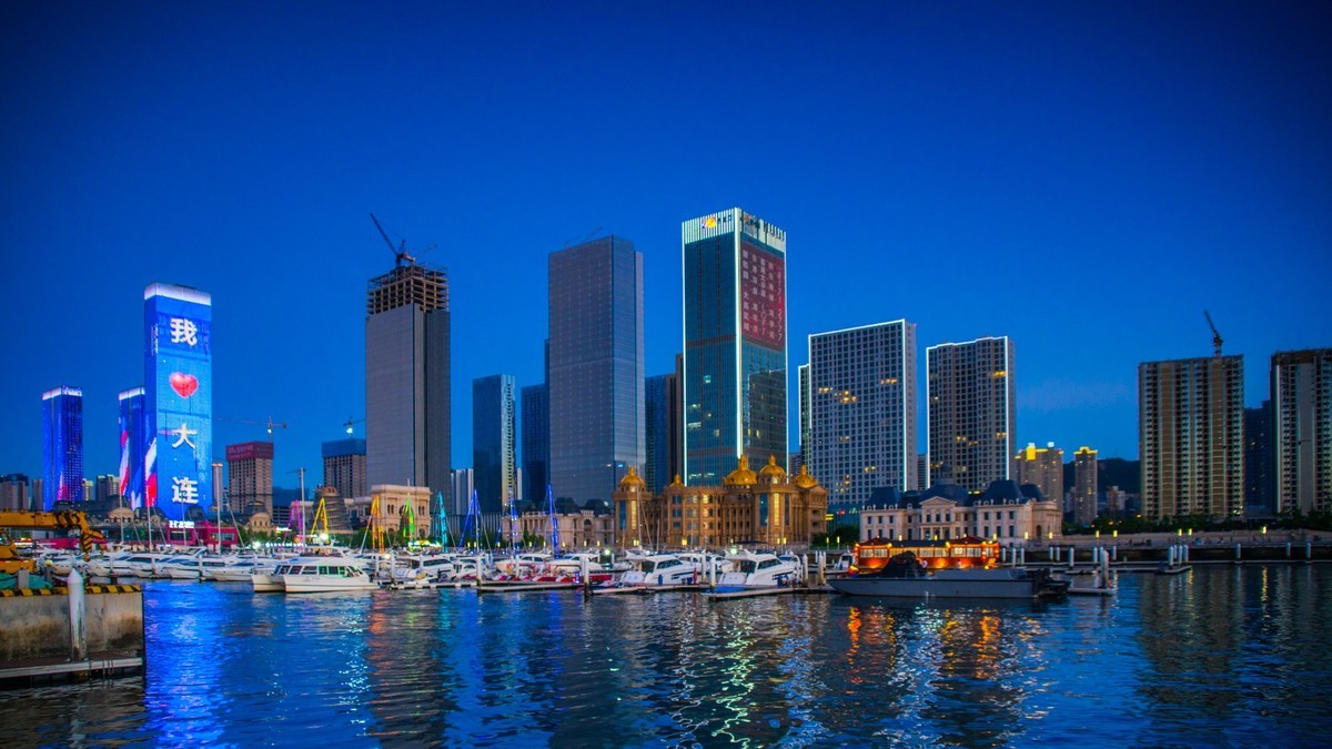 家乡的那片海------东港之夜