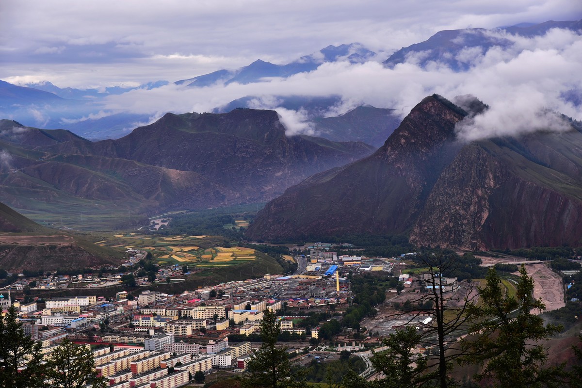 卓尔山风光（2）