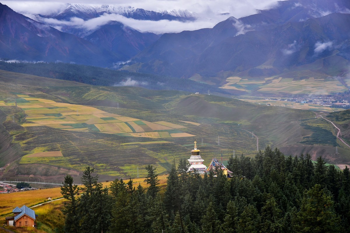 卓尔山风光（2）